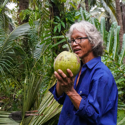 オーガニックココナッツ • 2個パック