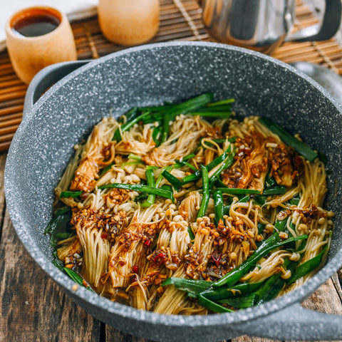เห็ดเข็มทอง • ~300g